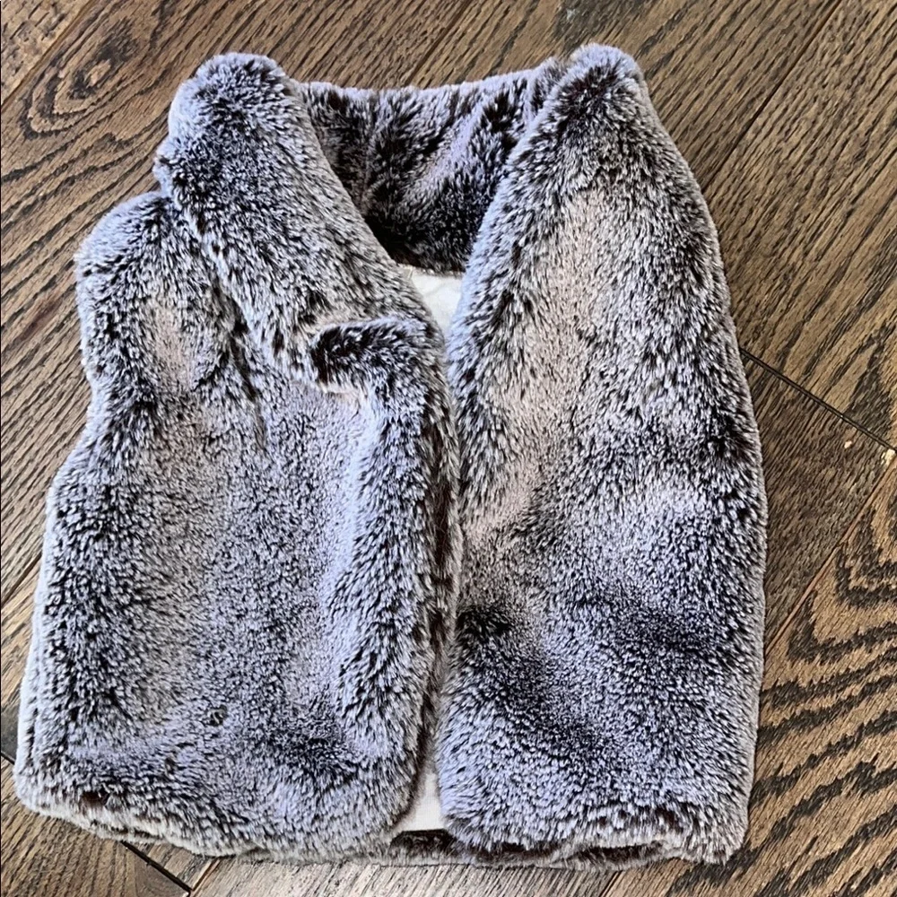 Gray Plush Faux Fur Vest miniclasix 6 months baby euc sale